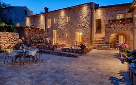 Relais La Costa Historical Residence