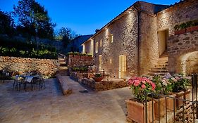Relais La Costa Historical Residence